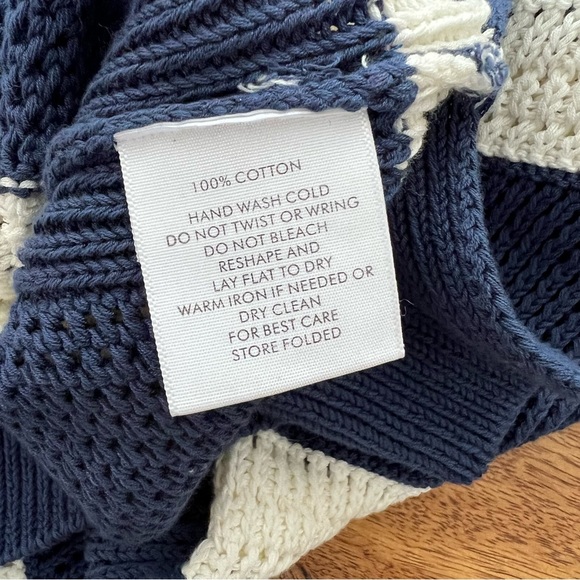 White + Warren Womens Knit Sweater Stripe Navy White Size Medium. - Picture 4 of 4